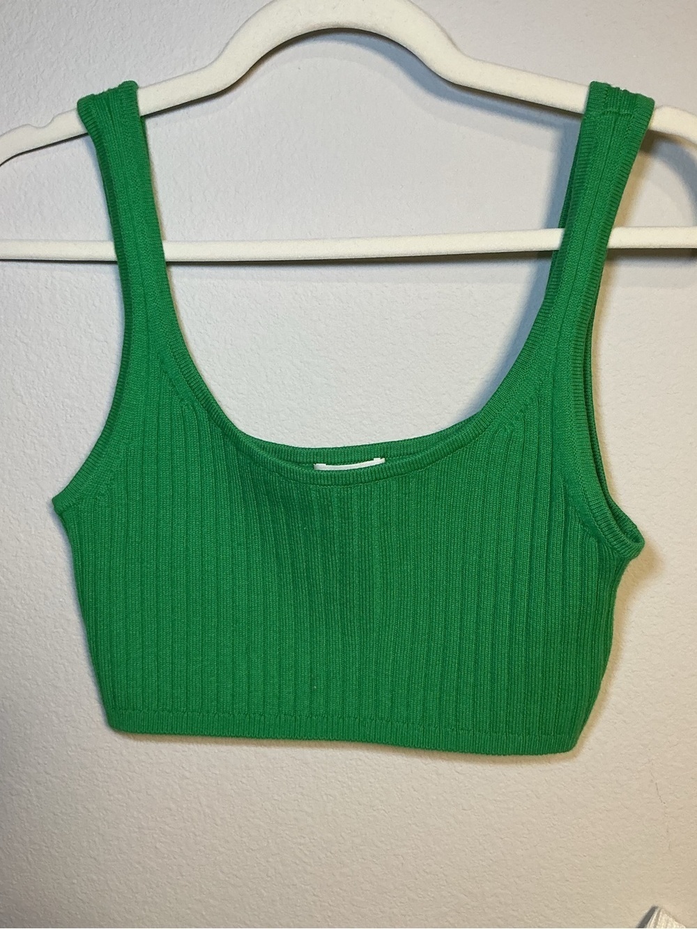 Wilfred Green Ribbed Crop Tank Top - Women - Picture 2 of 7